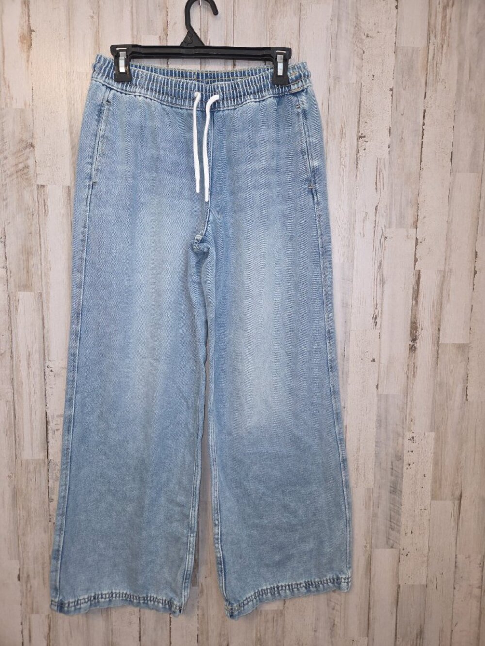 Divided H&M size XS Wide Flare Jeans Pants Pull-On Drawstring